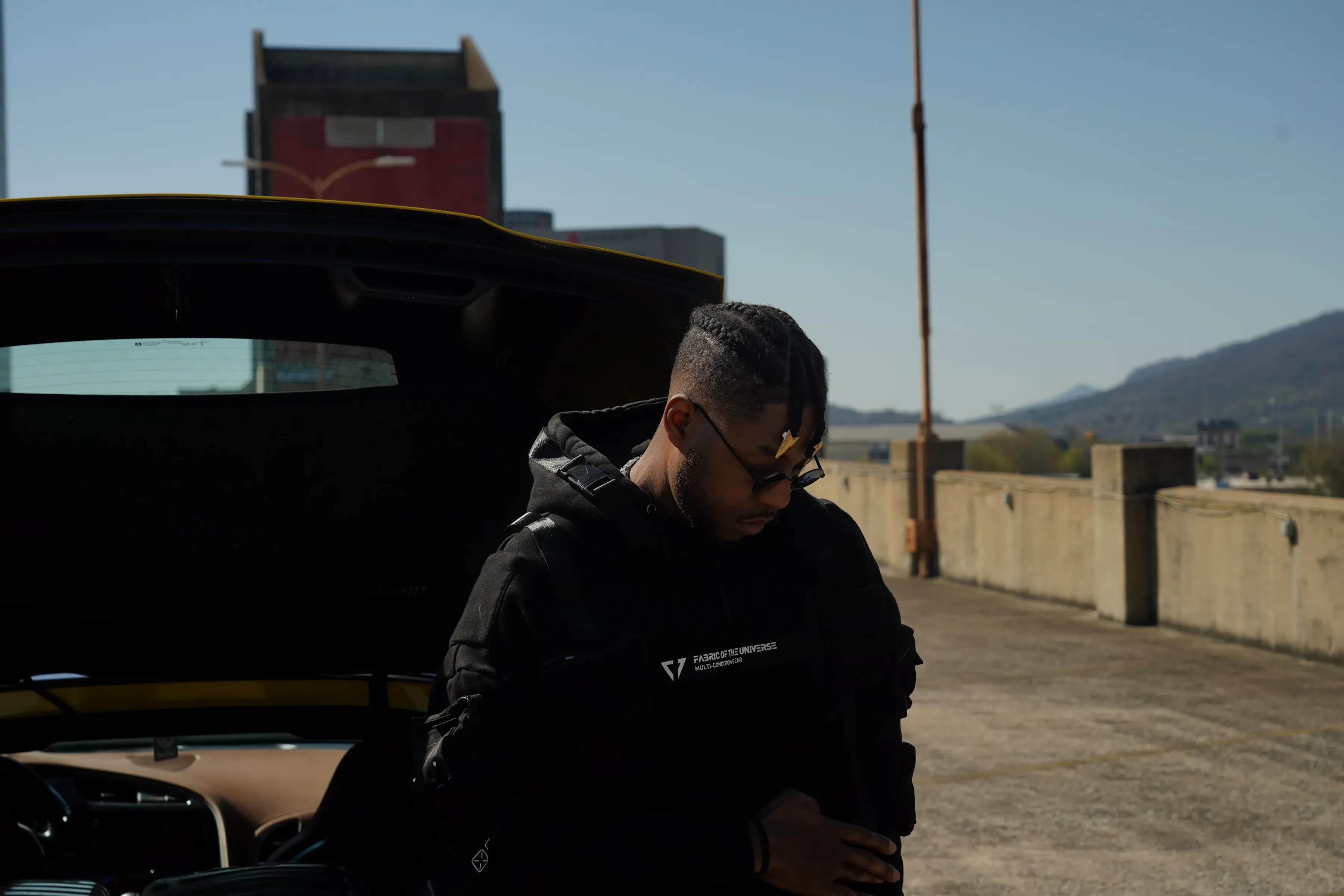 LOYAL ENTOURAGE 14