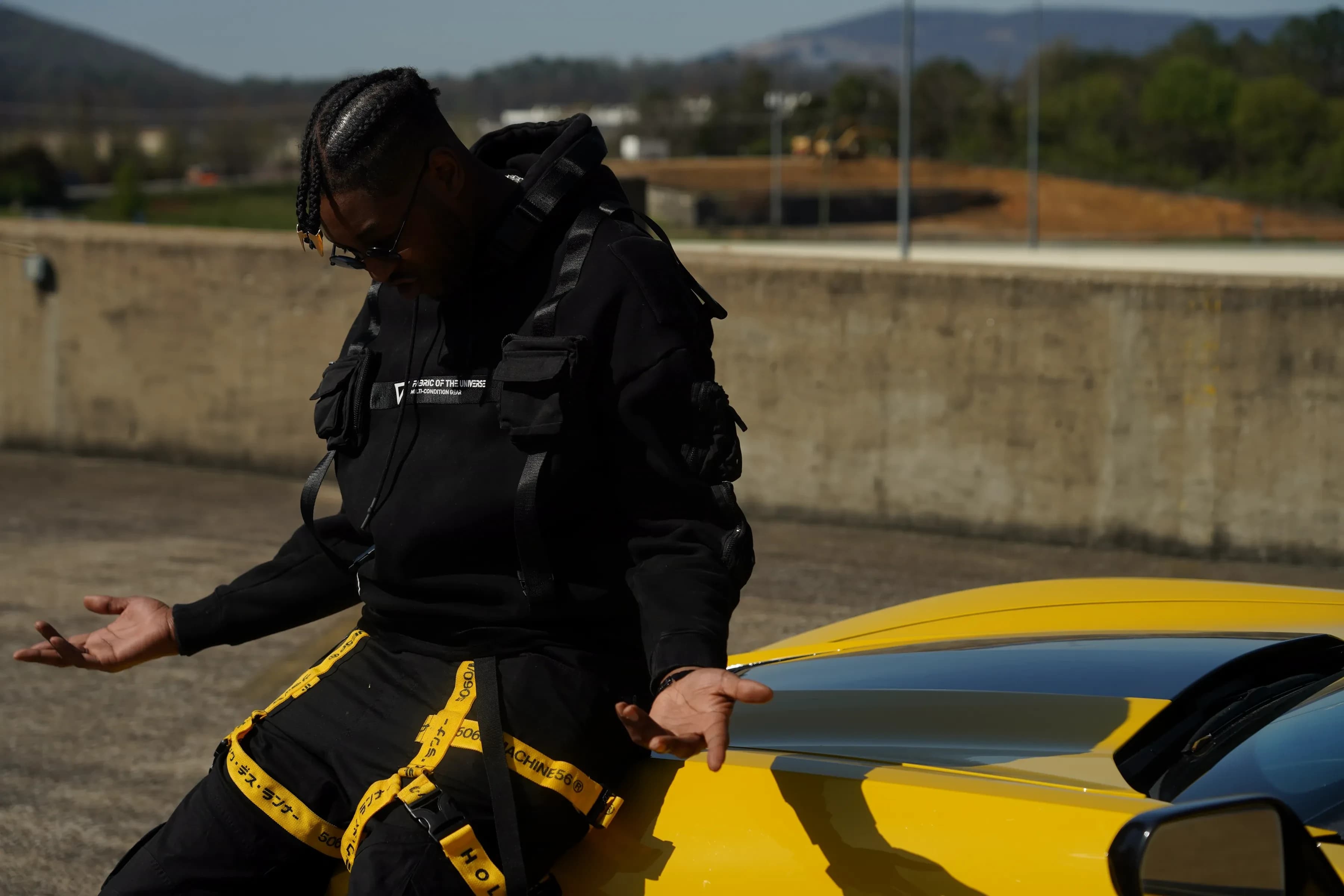 LOYAL ENTOURAGE 24