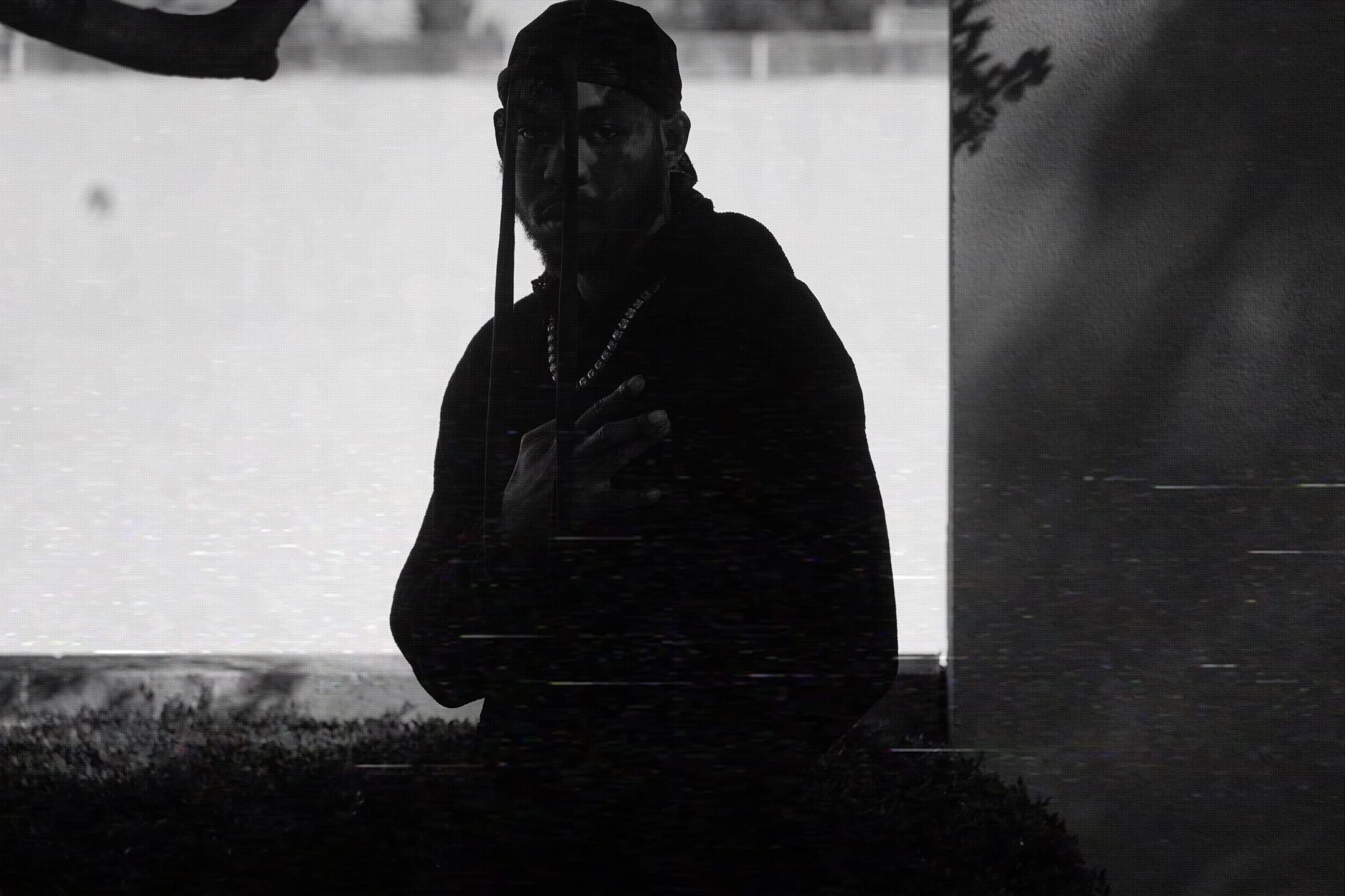 NOBODY LIKES WHEN A WOLF SHOWS UP 7