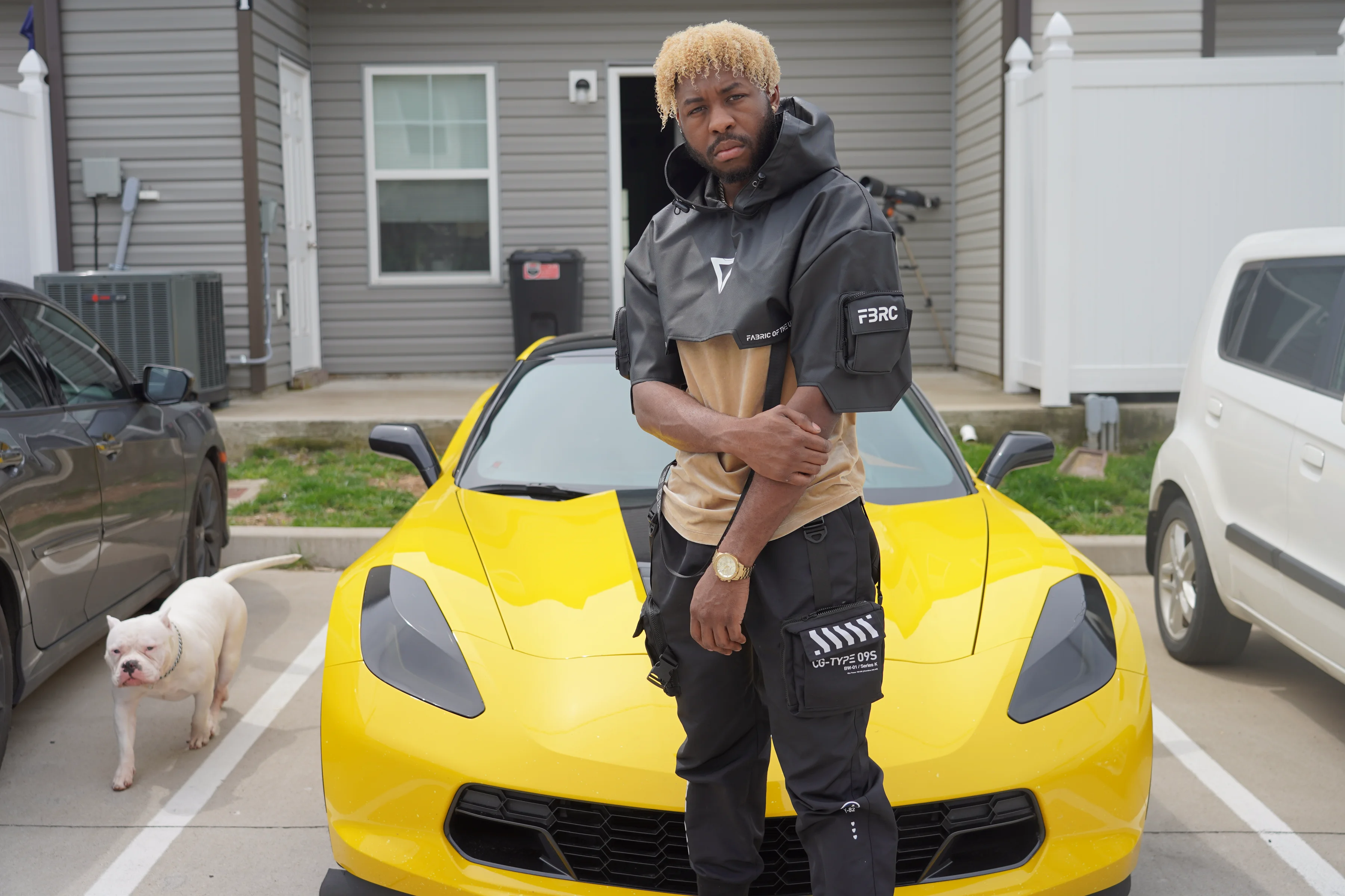 BLONDES HAVE MORE FUN 5